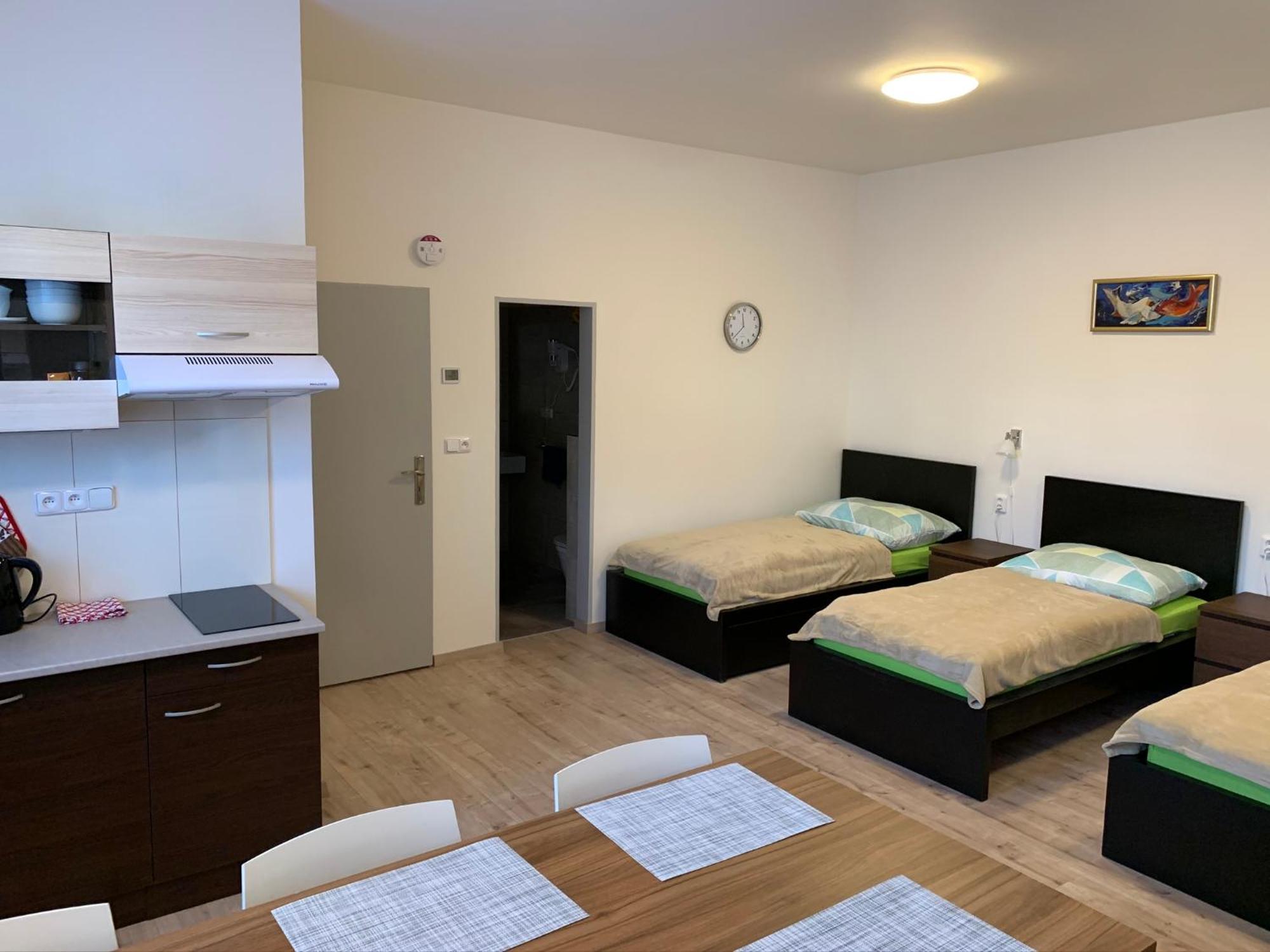Apartements Studio 964 Líbeznice Dış mekan fotoğraf